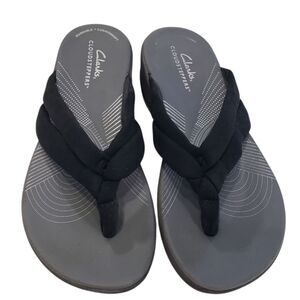 Clarks Cloudsteppers Women's Black Thong Sandals, Size 6